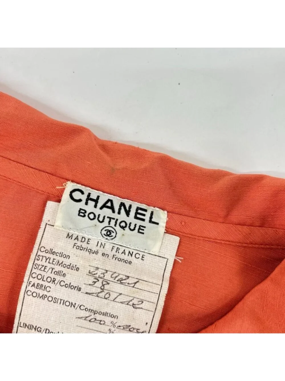CHANEL type beige